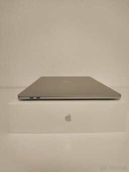 MacBook Pro 15 2017 | i7 • 16GB • 512GB SSD - 9