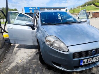 Fiat Punto - 9