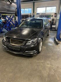 Rozpredam Mercedes c220cdi w204 facelift - 9