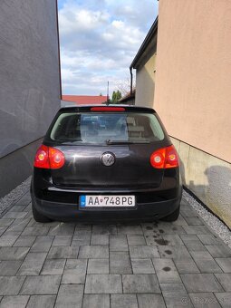 Predám Golf 5 1.9TDI 66kw+chip 96kw - 9