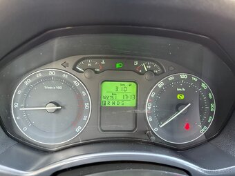 Škoda Octavia 1.9tdi DSG - 9