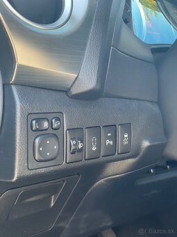 Auris 1.6 97kw + LPG - 9