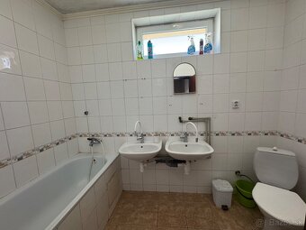 Predaj - pekný rodinný dom vo Veľkom Záluží - 9