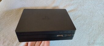 Predám 3 ps4 hry+VR headset - 9