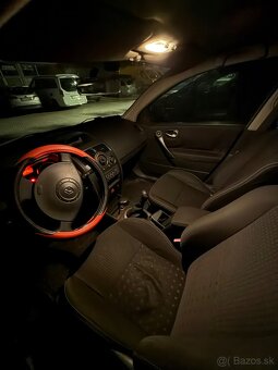 Renault Mégane 1.4 16V - 9