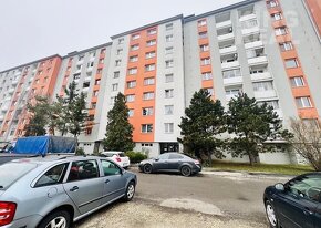 Nádherný 3-izbový byt vo vyhľadávanej časti mesta Trebišov - 9