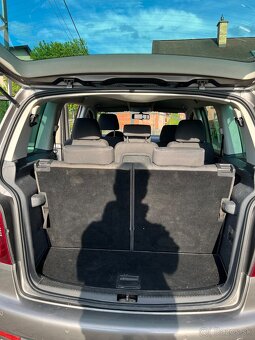 Volkswagen Touran 1.9 TDI - 9