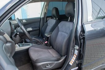 Subaru Forester 2.0 SX Comfort A/T - 9
