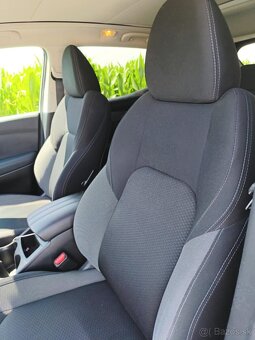 Nissan Qashqai , biela perleť-panoramatická strecha - 9