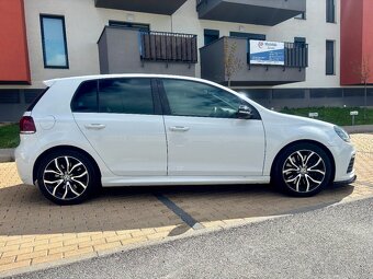 Volkswagen Golf 2.0 TFSI 270k R 4-Motion - 9