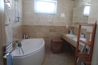 BONTON RK - NOVOSTAVBA - Nízkoenergetický 5 izbový zariaden - 9