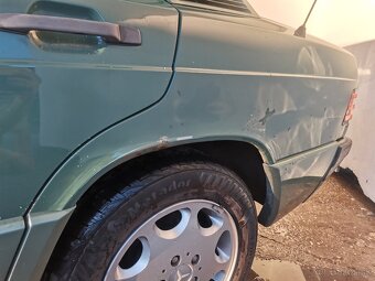 Predám Mercedes 190D W201 - 9