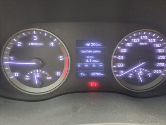 Hyundai Tucson - 9