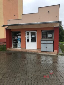 Na predaj predajňa v Partizánskom – sídlisko Šípok - 9