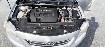 Toyota Corolla 1.6 benzin 97kw - 9