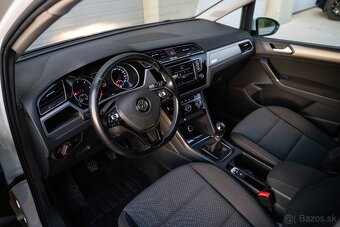 Volkswagen Touran 2.0 TDi 110kw M6 - 9