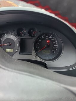 Seat Ibiza III 6L - 9