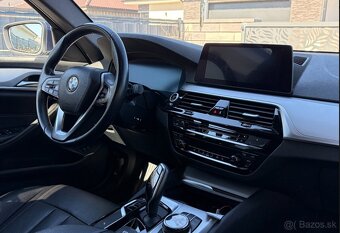 BMW rad 5 520d Xdrive mHEV - 9