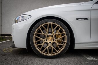 BMW Rad 5 M550d xDrive, 280kW, A8, 4d. - 9
