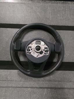 Volant audi s5 b9 - 9