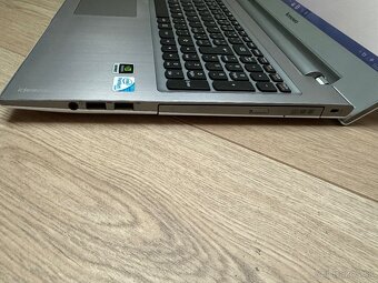 Lenovo z500 - 9