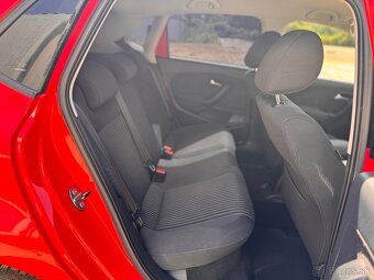 Volkswagen Polo comfortline 77kw 1.2tsi manual 2010 - 9