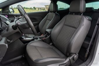 Opel Astra GTC 1.4 Turbo 140k Sport A/T - 9