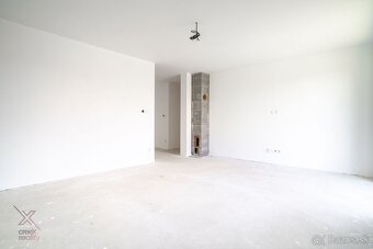 Na predaj priestranný bungalov-novostavba-holodom, Vajkovce - 9