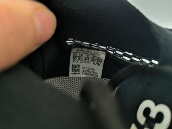 Adidas Y-3 Runner 4D Halo black Brand  PC 400EUR veľ. 44 - 9