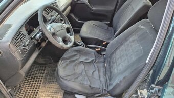 Volkswagen Golf III 1,8i 66kw kód motora :ADZ kombi - 9
