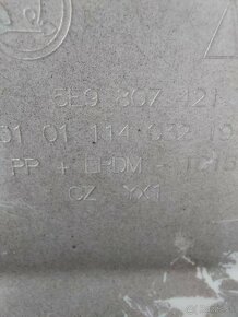 ŠKODA OCTAVIA 3 COMBI zadný narazník - 9