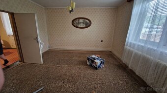 Rodinný dom v obci Jarok - 9