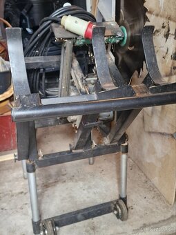 Predám kolískovu pílu na drevo / cirkulár - 9