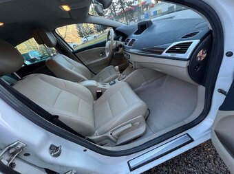 Renault Megane 2.0 Dci 118 kw LUXE 210tkm serviska - 9