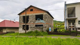 Hrubá stavba rodinného domu v obci Čelovce v okrese Veľký Kr - 9