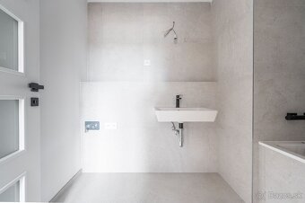 3 izbový byt s balkónom, Byty Popradská - 9