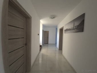 5 izbový rodinný dom Trenčín/Zamarovce - 9