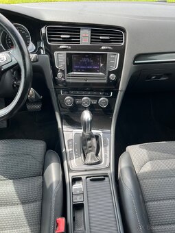 Volkswagen Golf VII Variant 2.0 110kw DSG Webasto - 9