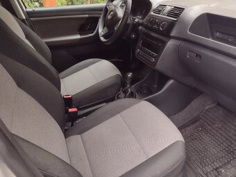 ŠKODA FABIA 1.2 BENZÍN NAJ.113000 KM ROK VÝROBY 2014 - 9