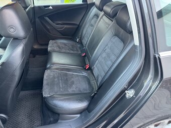VOLKSWAGEN PASSAT VARIANT 2.0 TDI 125KW DSG HIGHLINE - 9