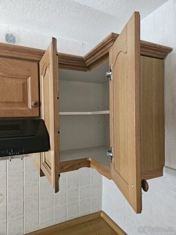 Masívna kuchynská linka z Nemecka so spotrebičmi - 9