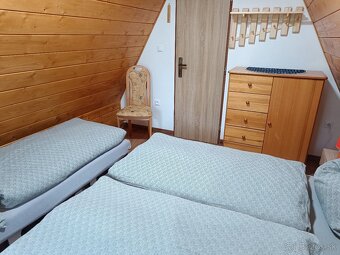 Predám chatu v chránenej oblasti pohoria Vtačnik - 9