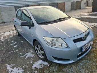 Toyota Auris 1,4T 5D - 9