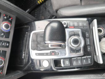 Audi A6/RS6 Vzhľad 4.2 Benzín - 9