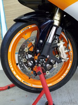HONDA CBR 1000RR - 9