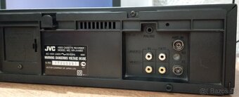 JVC HR-J448 .... videorekorder... - 9