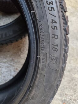 235/45R18 98V Michelin zimné - 9