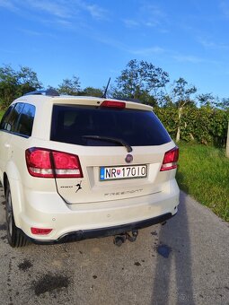 Fiat Freemont 2.0 Multijet, 125 kW, r. 2014 - 9