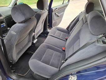 Volkswagen Golf IV 1.6 benzin - 9