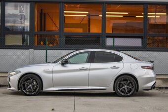 Alfa Romeo Giulia 2.0 Turbo Veloce AT AWD - AJ NA SPLÁTKY - 9